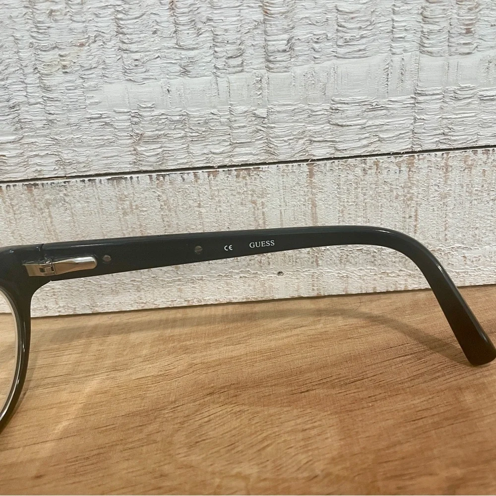 GUESS GU2285 Black Modified Oval Cat Eye Full Rim Saddle Bridge FRAMES 50-17-135